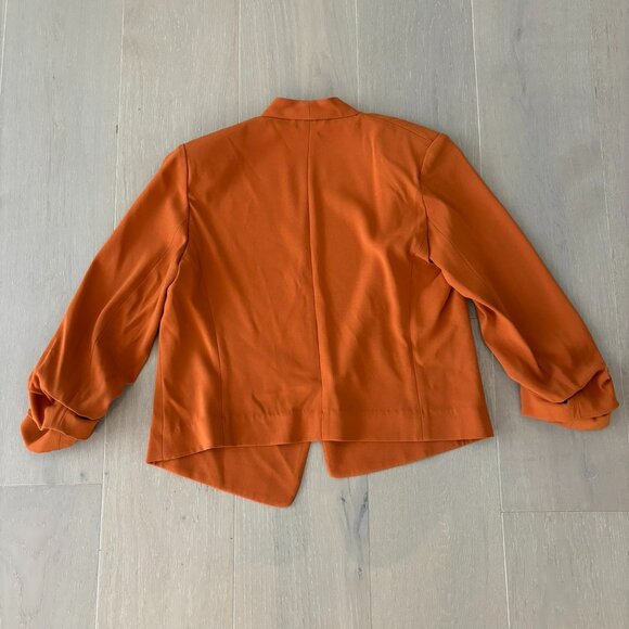 Brand New Aritzia Babaton Power Waist Blazer in Orange in Size 2 - Picture 2 of 6
